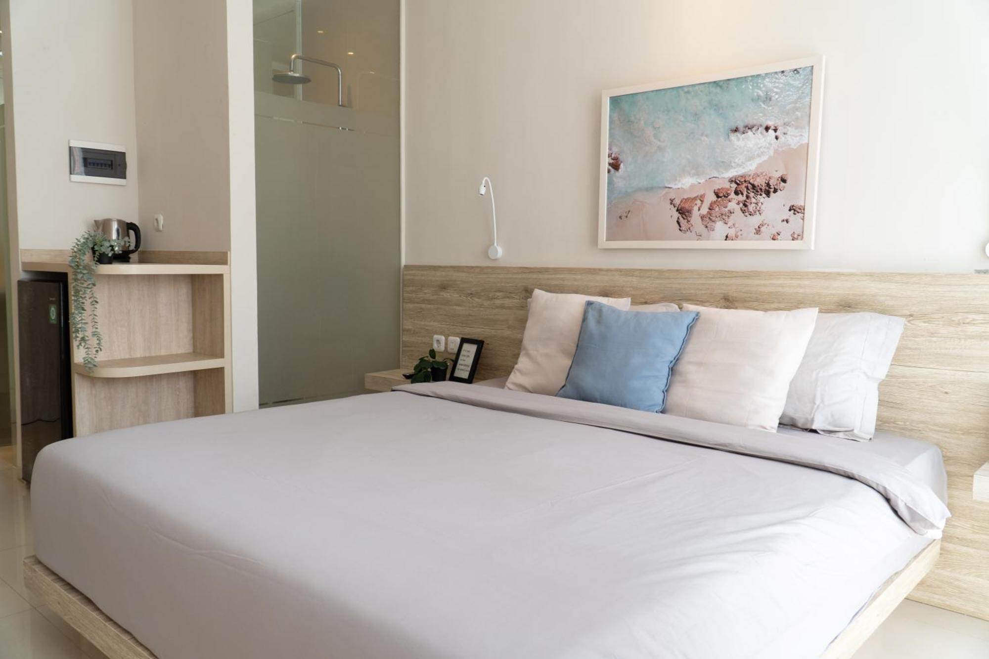Bali Bustle Pararaton Coliving And Coworking Space Legian Eksteriør bilde